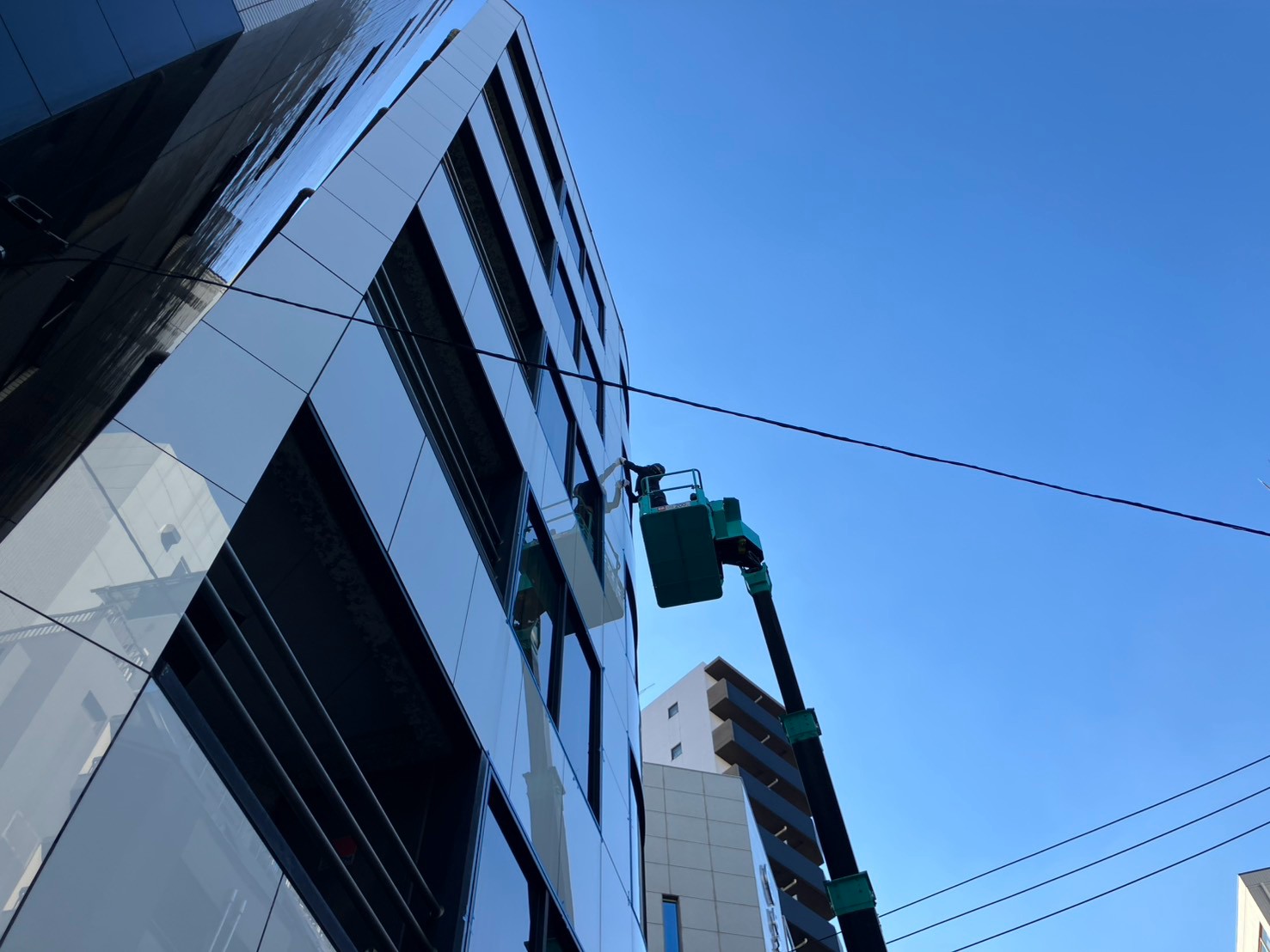 市川市の優良業者・株式会社日本建設が提供する高所作業のプロフェッショナルサービス